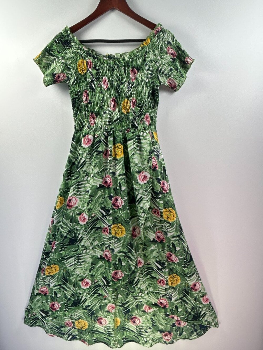 Lizy & Lola Green Floral Tropical Smocked Off-Shoulder Midi Dress